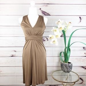 D80 Banana Republic midi dress